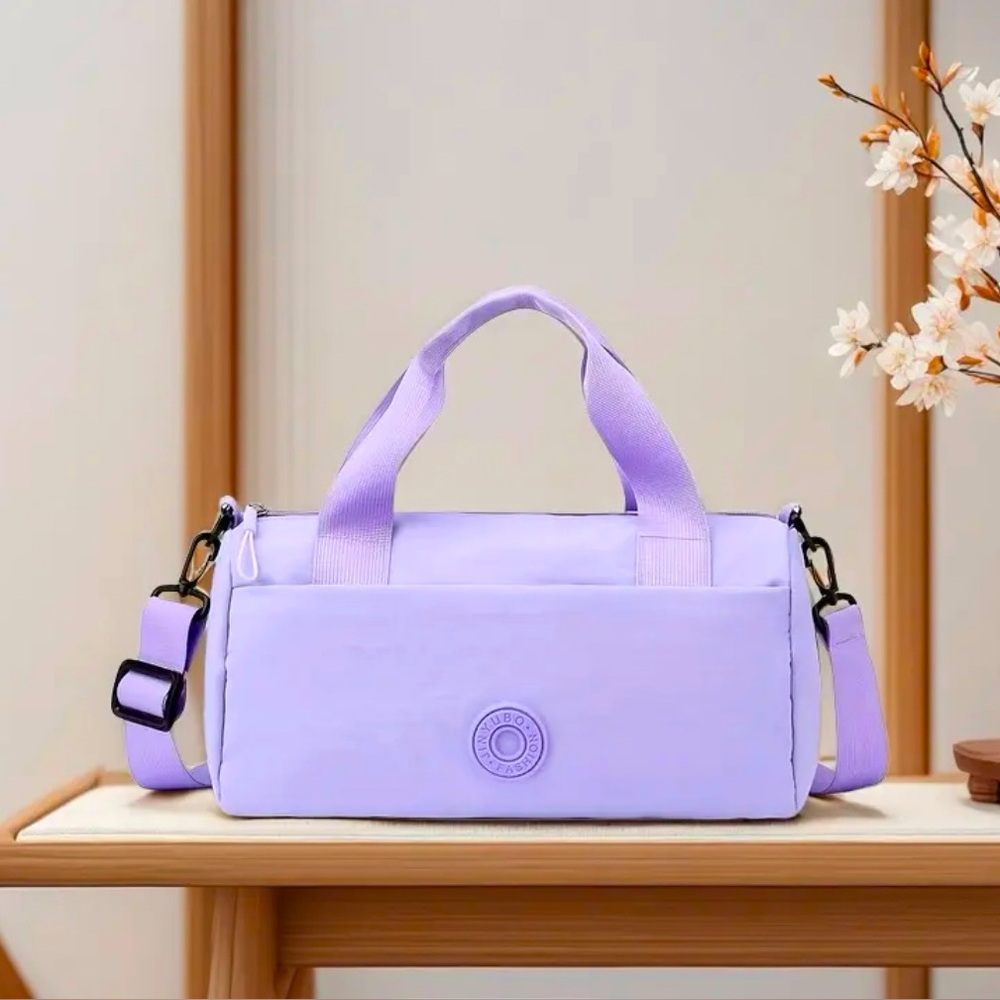 Lightweight Crescent Crossbody Bag- Waterproof Nylon BRAND NWOT